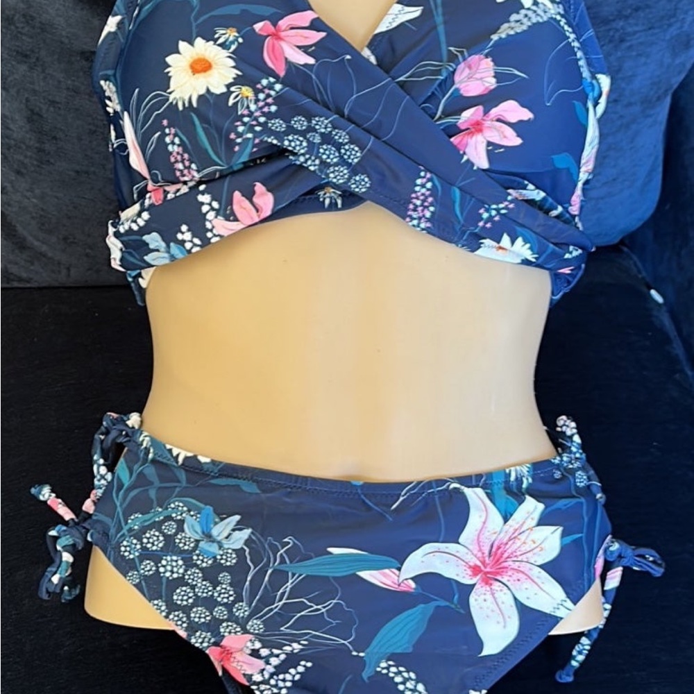Floral two piece bikini